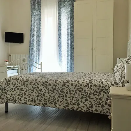 아파트 Profumo D'amare 폴리나노 아마레